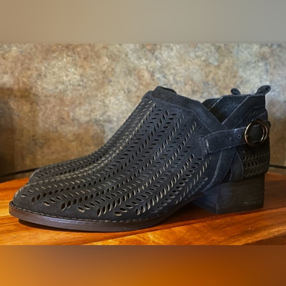 Vince Camuto Campina Black Eyelet Suede Perforated Ankle Booties | Size 5 - Picture 3 of 5